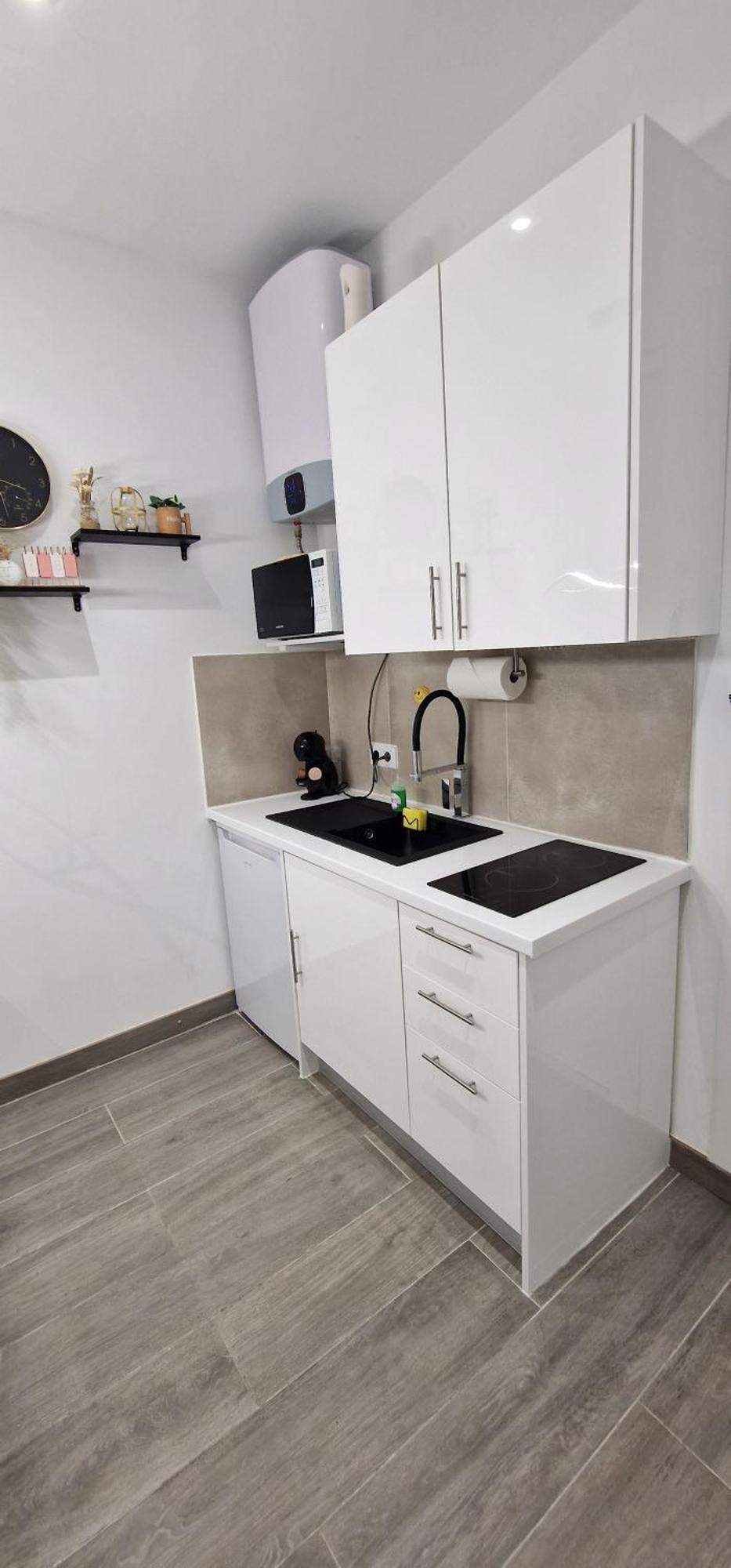 Barcelona, Apartamento De 1 Habitacion Apartment โอสปิตาเล็ต เดอ โยเบรกัต ภายนอก รูปภาพ