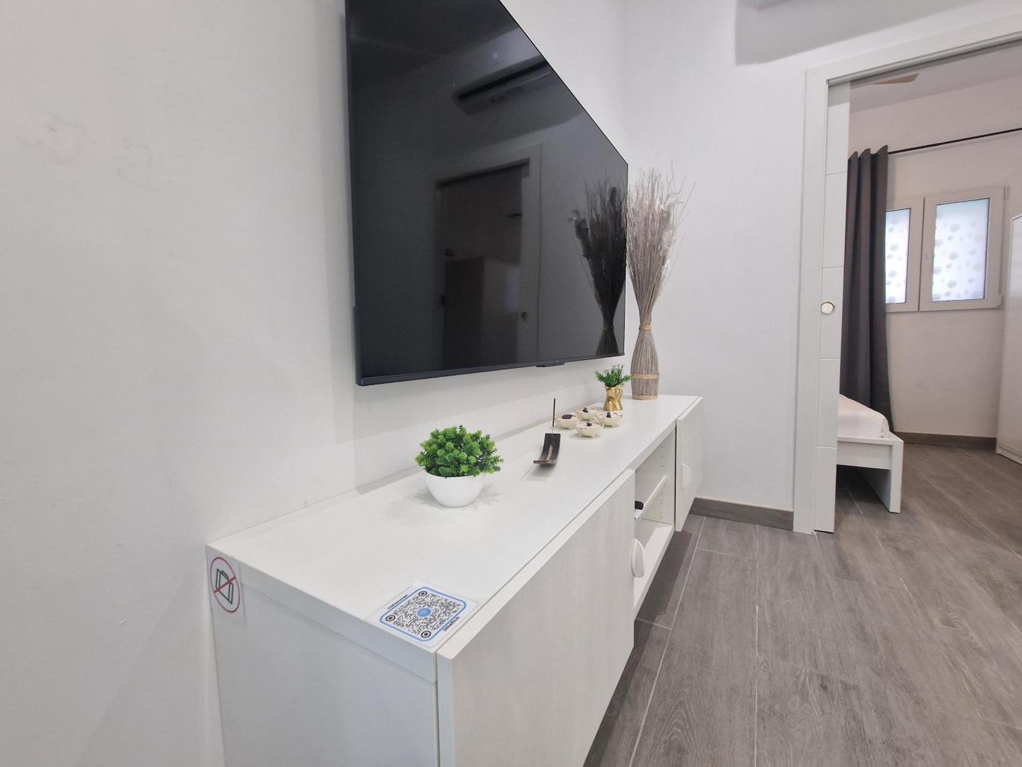 Barcelona, Apartamento De 1 Habitacion Apartment โอสปิตาเล็ต เดอ โยเบรกัต ภายนอก รูปภาพ