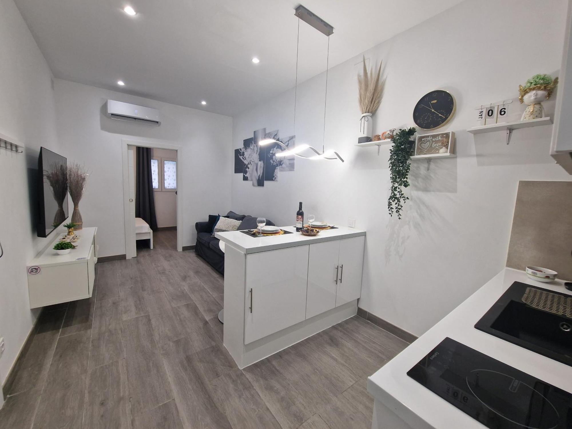 Barcelona, Apartamento De 1 Habitacion Apartment โอสปิตาเล็ต เดอ โยเบรกัต ภายนอก รูปภาพ